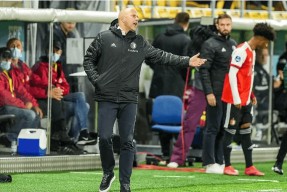 荷甲集结日再迎强敌，里尔止住颓势，主帅态度——信心回归，更衣室氛围转暖的简单介绍开云中国官网