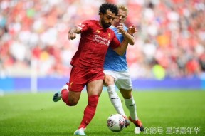 包含赛地聚焦：社区盾赛后热度飙升；葡萄牙体育临场应变；悬念犹存；资深球员宣示担当的词条开云中国官网